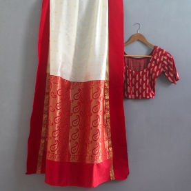 Saree indien complet satiné rouge et blanc