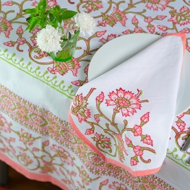 Nappe indienne avec serviettes