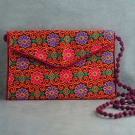 Pochette indienne artisanale Kuch bordeaux et orange
