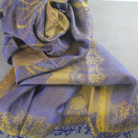Echarpe indienne en coton brodée Fleurs bleue et or