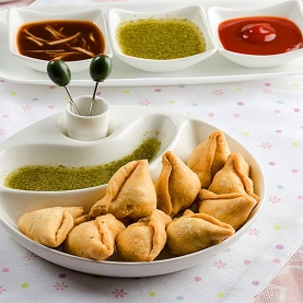 Indian mini samosa