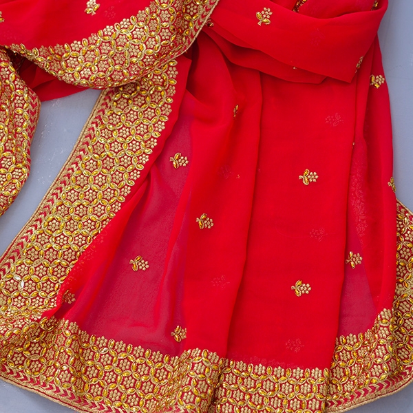 Saree indien brodé complet rouge et doré