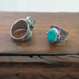 Indian metal ring
