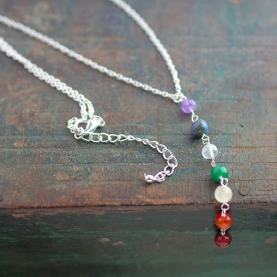 Collier indien en métal argenté Sept chakras