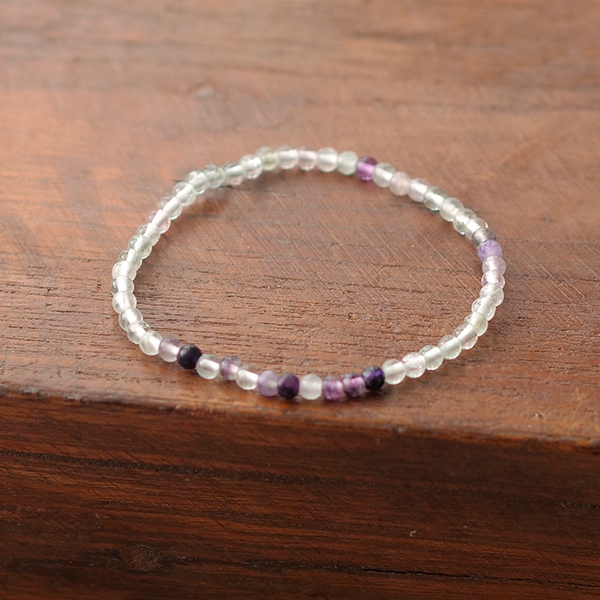 Bracelet with fluorite stones