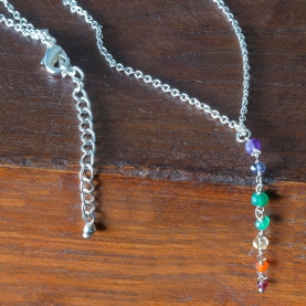 Collier indien en métal argenté 7 chakras
