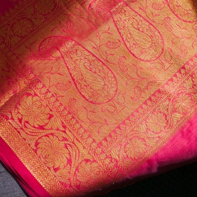 Saree indien brodé