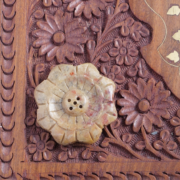 Porte-encens indien en marbre lotus