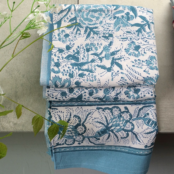 Indian printed cotton table cover white and blue