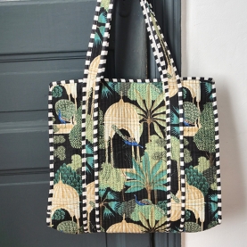 Sac à main indien en coton matelassé noir