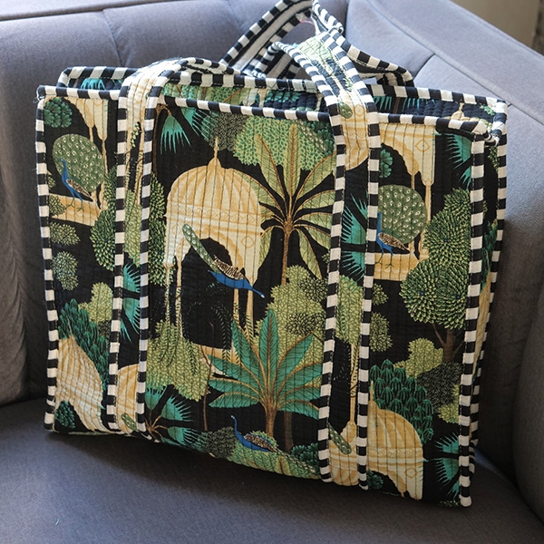 Sac Bandoulière Femme Indien Brodé Matelassé - Coton, Imprimé Floral, Fait Main - Taille Moyenne, Idéal Plage/Voyage