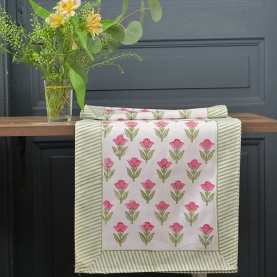 Chemin de table indien artisanal en coton vert et rose