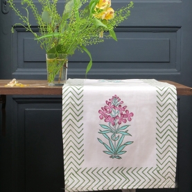 Chemin de table indien artisanal en coton vert et cyan