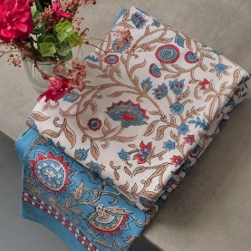 Nappe indienne en coton imprimée blanche et bleue