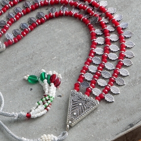 Indian ethnic bib necklace with glass pearls