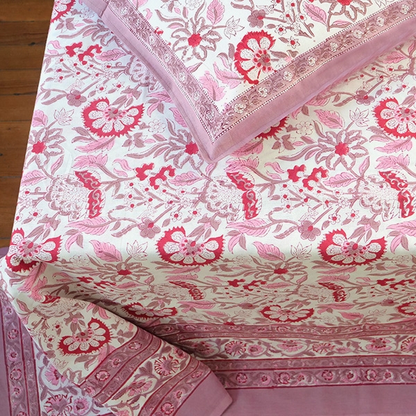 Drap de lit indien avec taies d'oreiller parme et blanc