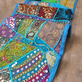 Tissu mural indien artisanal