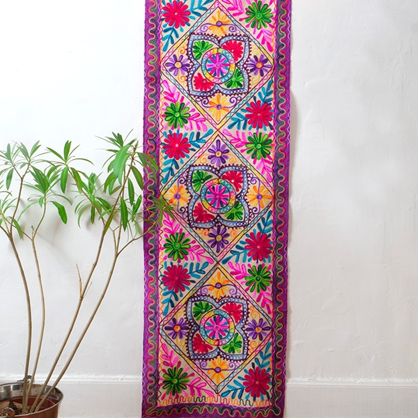 Tissu mural indien artisanal en coton Fleurs