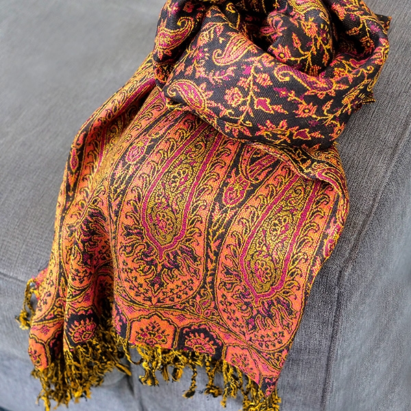 Indian knitted scarf Mangoes design black and yellow