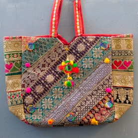 Sac à main indien brodé Zari rouge et coloré