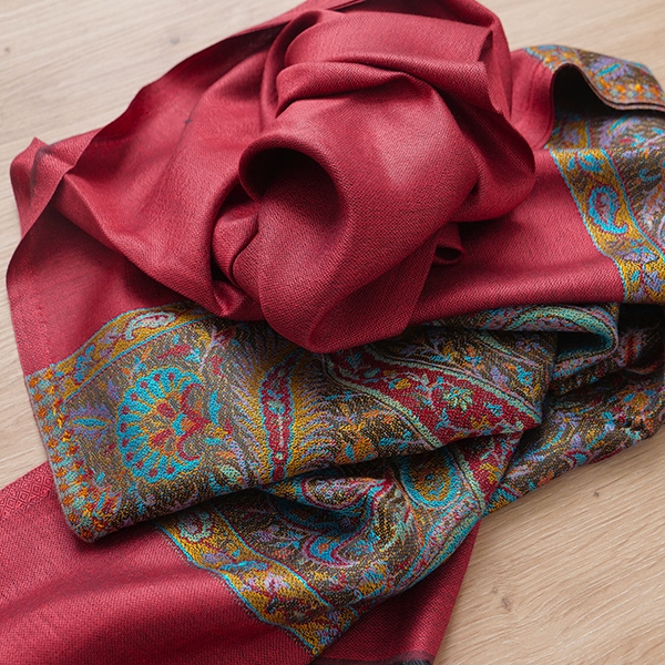 Indian Jamawar knitted scarf maroon color
