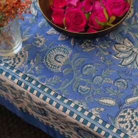 https://www.pankaj-boutique.com-an-handcrafted-table-cloths.jpg