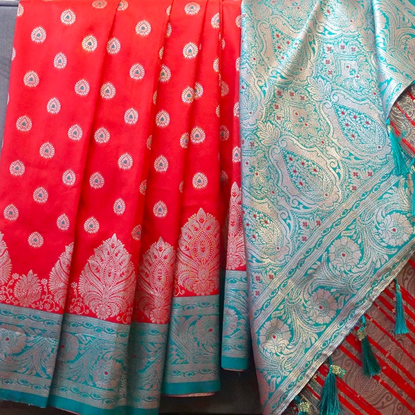 Saree indien complet satiné rouge et vert