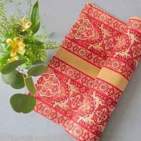 Indian handcrafted cotton table runner