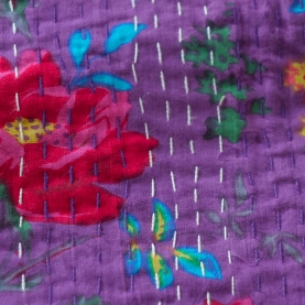 Couverture indienne Kantha surpiquée