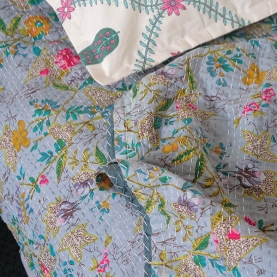 Dessus de lit indien Kantha artisanal en coton imprimé