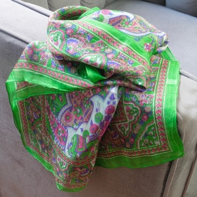 Foulard indien en soie chic vert