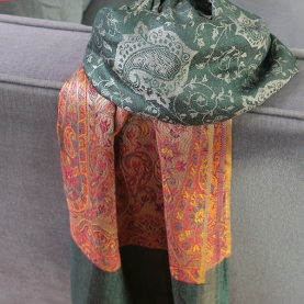 Echarpe indienne tissée Jamawar grise