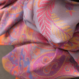 https://www.pankaj-boutique.com-/indian-flower-design-scarf.jpg