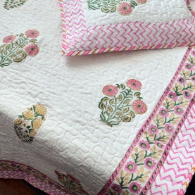Couvre-lit indien en coton matelassé avec taies d'oreiller