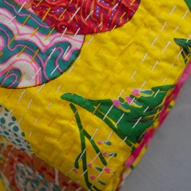 Dessus de lit indien Kantha artisanal en coton