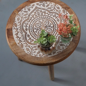 https://www.pankaj-boutique.com-an-wooden-handcrafted-table.jpg