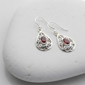 Indian silver and garnet gemstones earrings