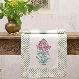 Chemin de table indien artisanal en coton vert et cyan