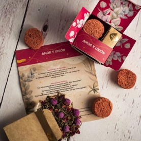 Sacred smudge kit for Love and union