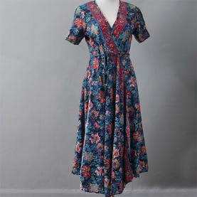 Indian mid-lentgh dress