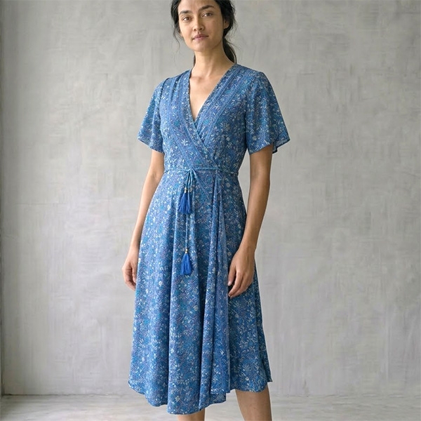 Indian printed mid-lentgh dress Flowers purple and white