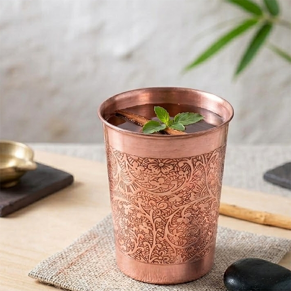 Verre indien traditionnel en cuivre Gravé Fleurs L9