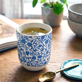 Ceramic tea cup White and blue 150ml