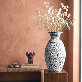 Indonesian terracotta vase Black and white