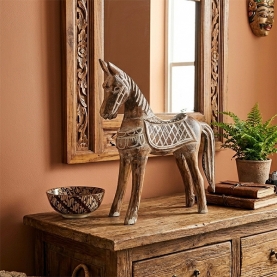 Statuette indonésienne en bois sculpté Cheval