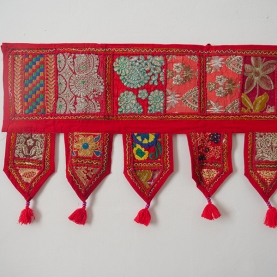 Indian handcrafted vaner wall Toran