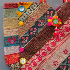 Sac à main indien brodé