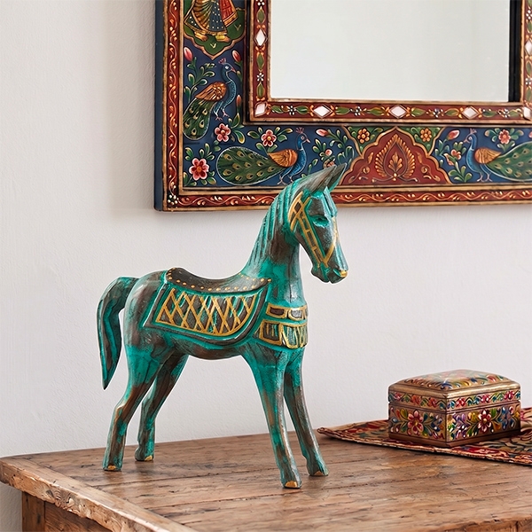 Statuette indonésienne en bois sculpté Cheval