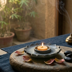 Bougeoir et porte-encens indien en pierre Lotus