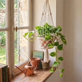 Macramé indonésien artisanal en coton blanc
